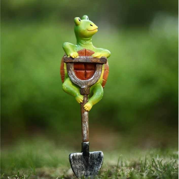 Garden Critter Shovel Ornaments